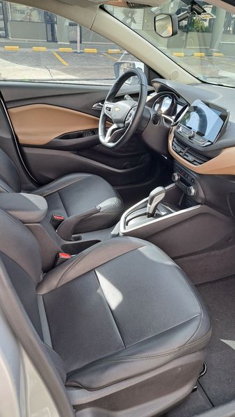 Chevrolet Onix • 2021 • 27,700 km 5