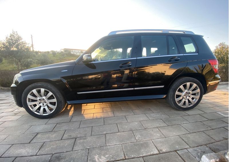 Mercedes-Benz GL-Class • 2010 • 300,000 km 1