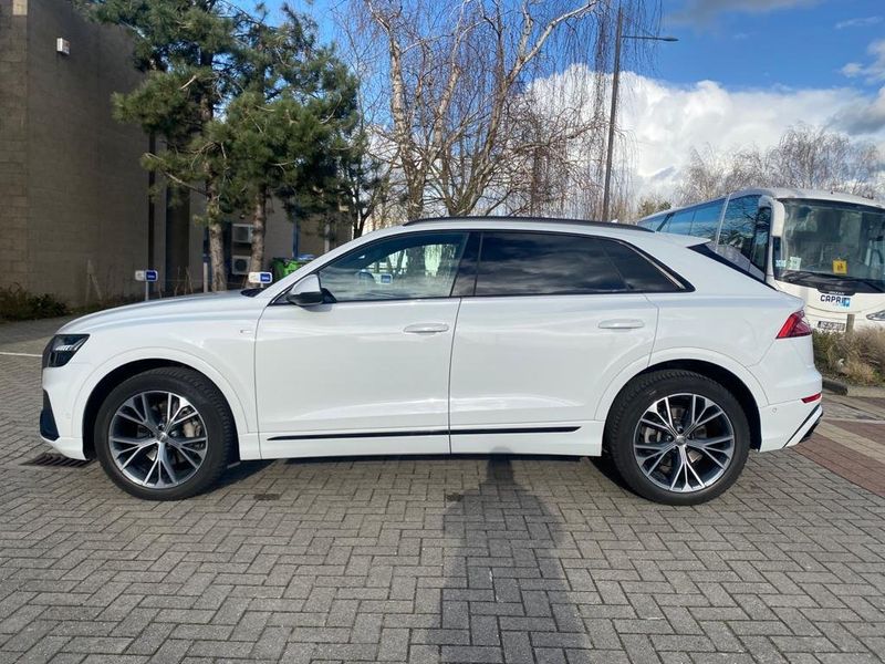Audi Q8 • 2018 • 93,000 km 1