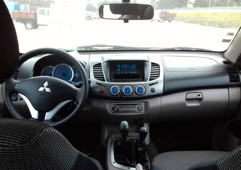 Mitsubishi L200 • 2006 • 400,000 km 5
