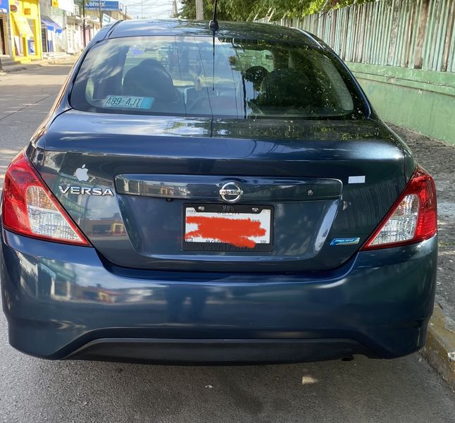Nissan Versa sense • 2016 • 107,000 km 12