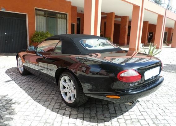 Jaguar XK8 Convertible • 2000 • 180,000 km 8