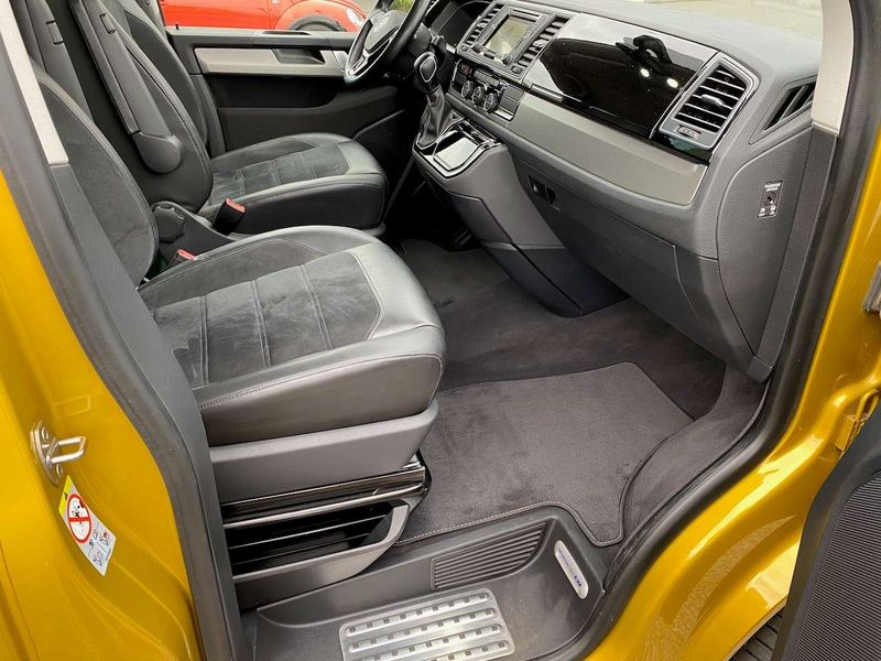 Volkswagen Multivan • 2018 • 66,000 km 5