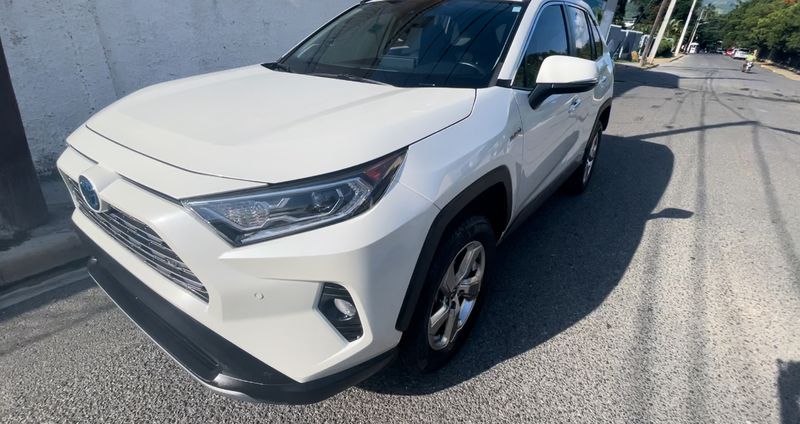 Toyota RAV4 Hybrid • 2021 • 54,000 mi 3