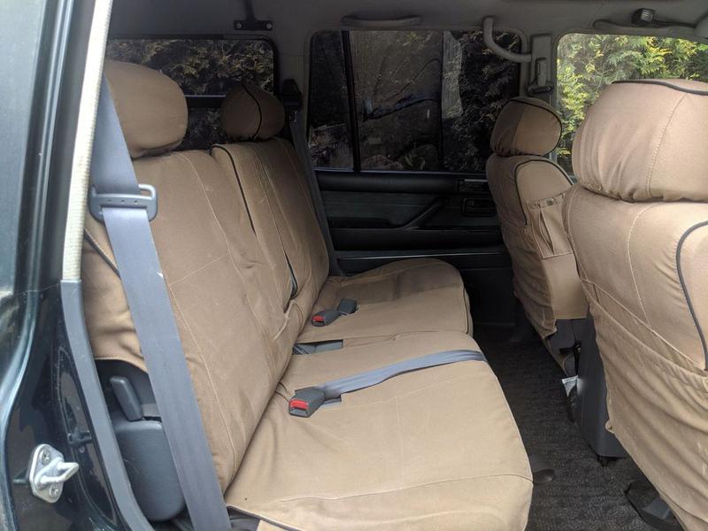 Toyota Land Cruiser • 2004 • 89,000 km 4