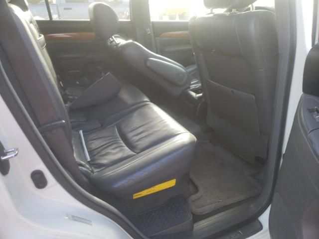 Lexus GX • 2004 • 184 km 5