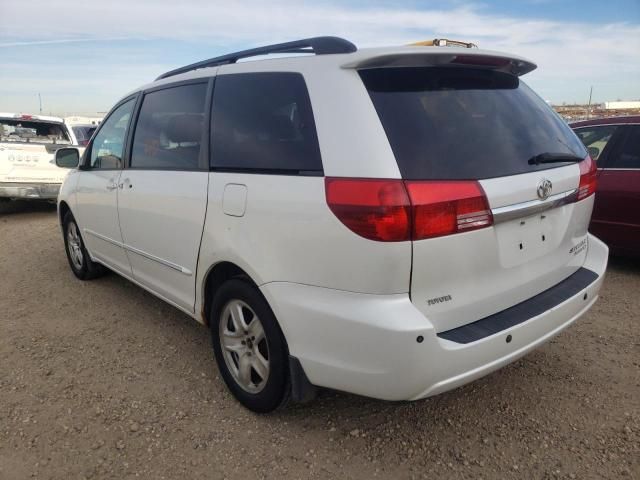 Toyota Sienna • 2004 • 33 km 3