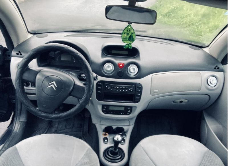 Citroën C3 • 2003 • 114,000 km 4