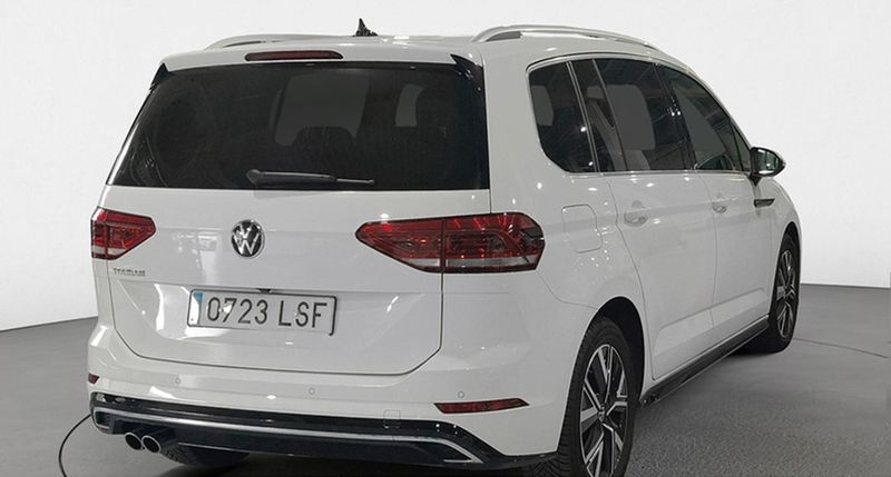 Volkswagen Touran • 2021 • 52,948 km 5