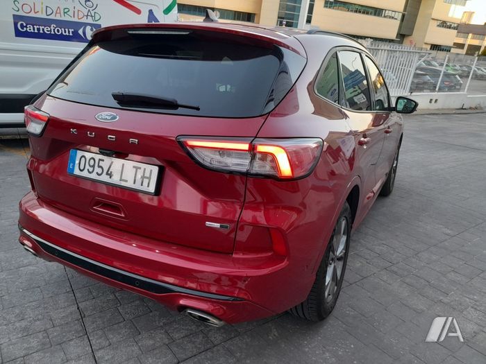 Ford Kuga • 2021 • 40,000 km 4