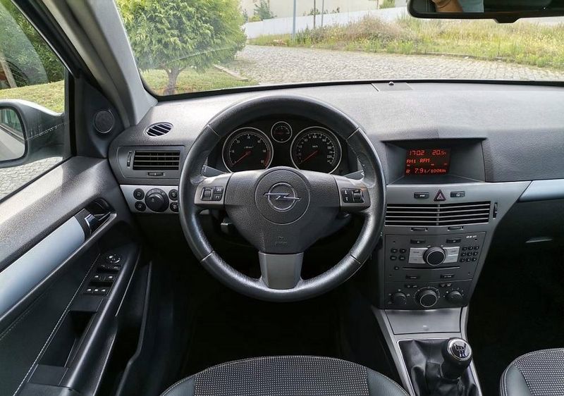 Opel Astra • 2007 • 84,000 km 6