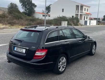 Mercedes-Benz C • 2010 • 265,000 km 4