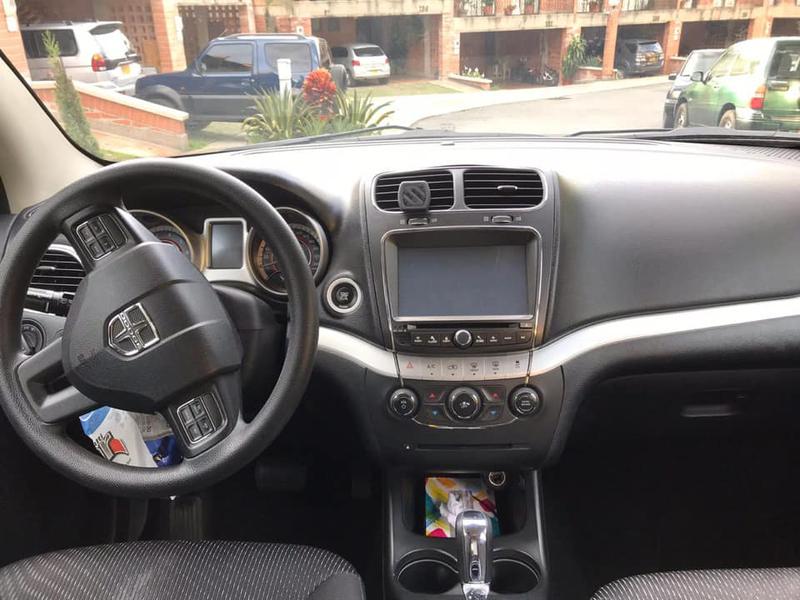 Dodge Journey • 2014 • 65,000 km 6