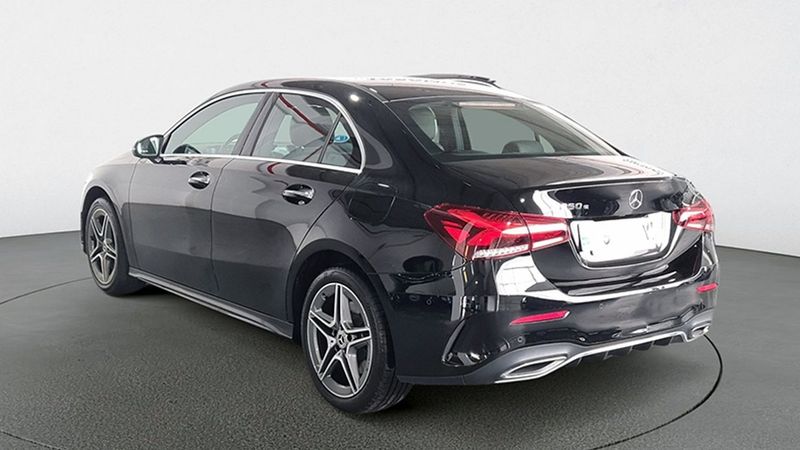 Mercedes-Benz A-Class • 2021 • 30,786 km 6