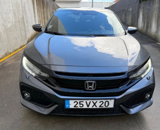 Honda Civic • 2019 • 119,000 km 1