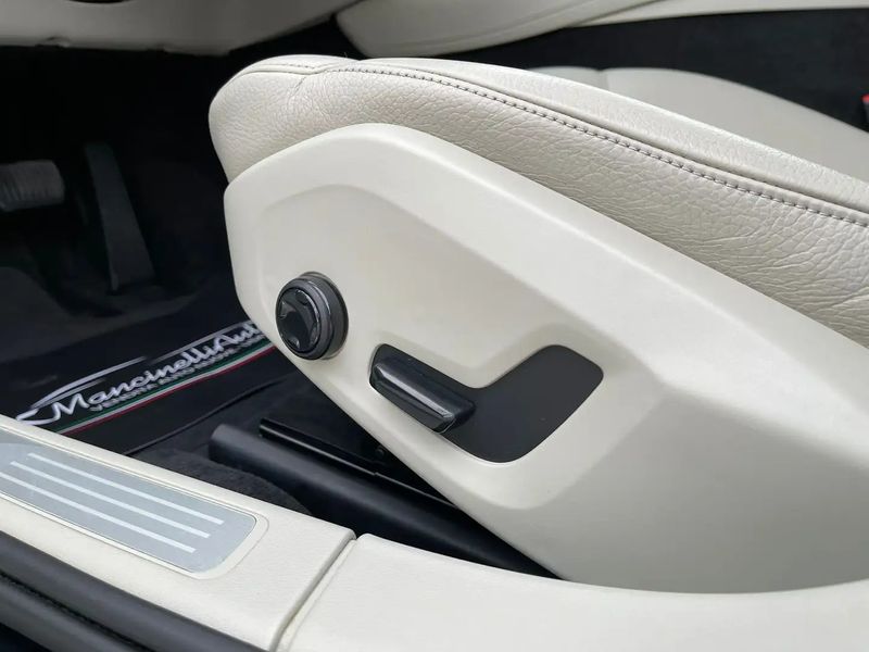 Volvo V90 • 2016 • 178,000 km 11