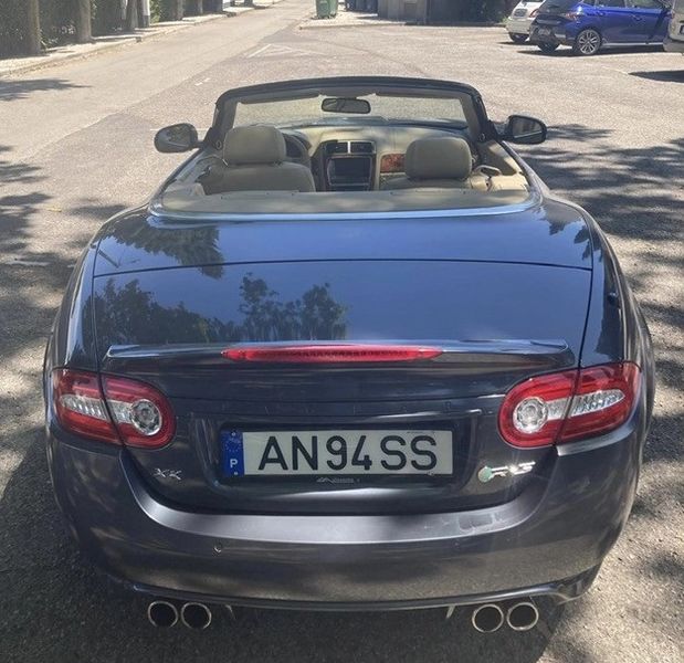 Jaguar XK • 2006 • 132,800 km 5