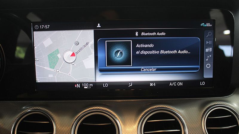 Mercedes-Benz E-Class • 2019 • 41,560 km 24