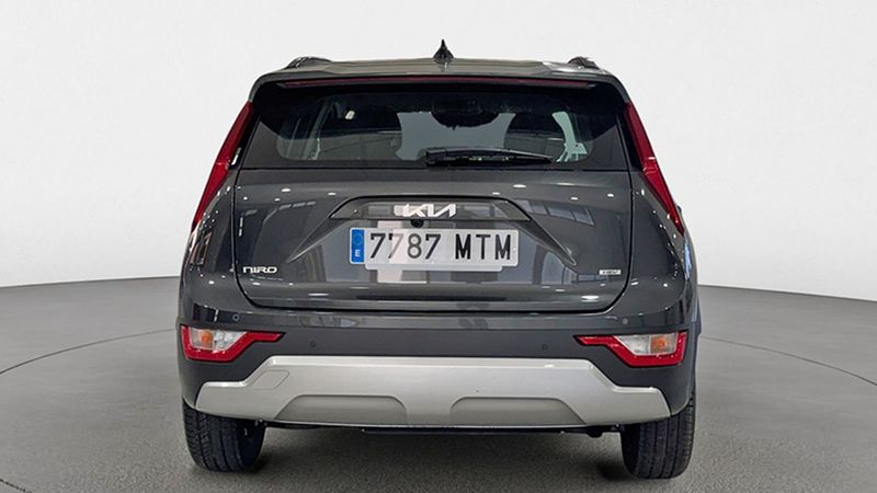 Kia Niro • 2024 • 1,159 km 3