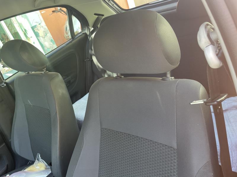Volkswagen Gol • 2018 • 34,500 km 9