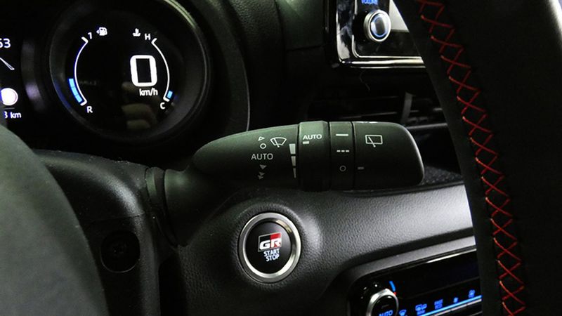 Toyota Yaris • 2023 • 7,088 km 23