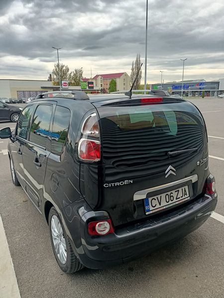 Citroën C3 Picasso • 2011 • 215,000 km 3