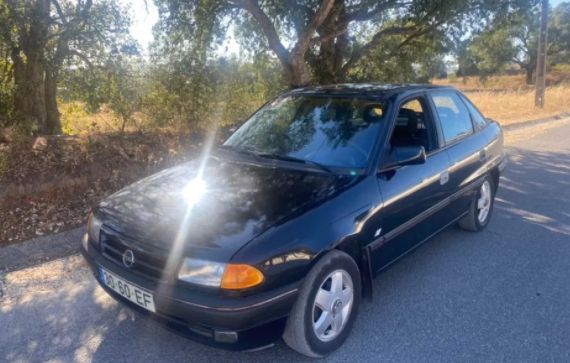 Opel Astra • 1994 • 270,000 km 1