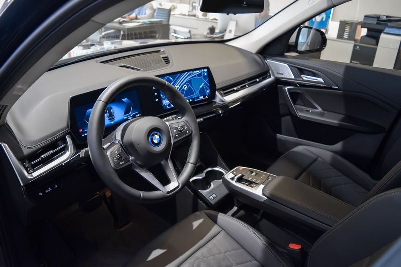 BMW X1 • 2024 • 5,235 km 2