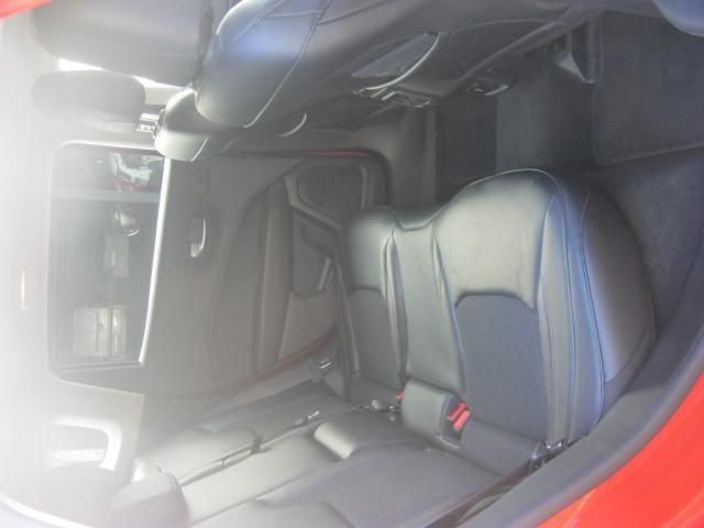 Jeep Compass • 2017 • 62,726 km 4