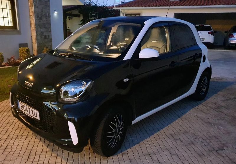 Smart Forfour • 2021 • 21,000 km 9