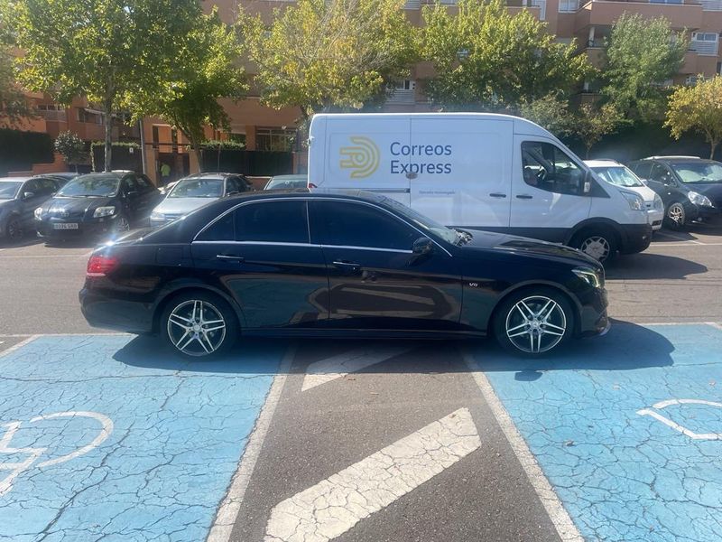 Mercedes-Benz E-Class • 2014 • 265,000 km 6