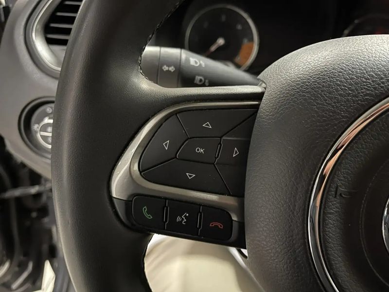 Jeep Renegade • 2022 • 86,052 km 10