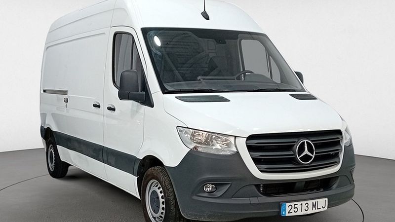 Mercedes-Benz Sprinter • 2023 • 8,588 km 3