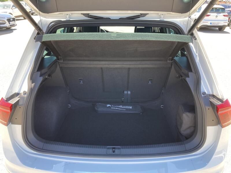 Volkswagen Tiguan • 2022 • 56,228 km 33