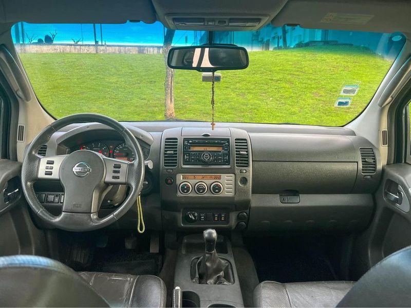 Nissan Navara • 2006 • 212,000 km 7