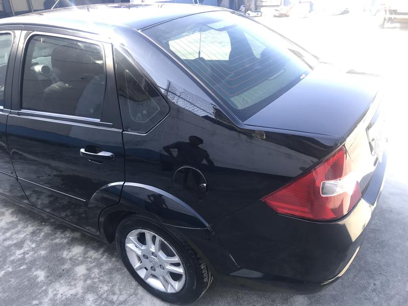Ford Fiesta • 2009 • 170,000 km 3
