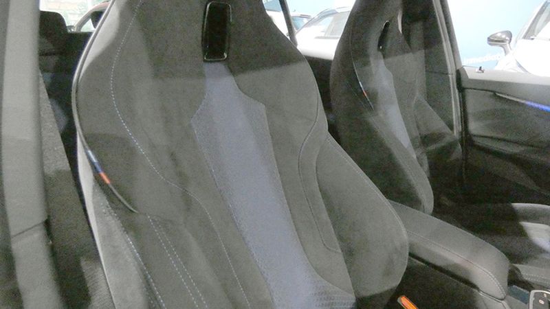 BMW 1 Series • 2022 • 16,287 km 3