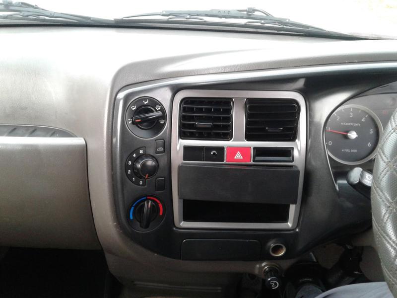 Hyundai H1 • 2013 • 129,000 km 2