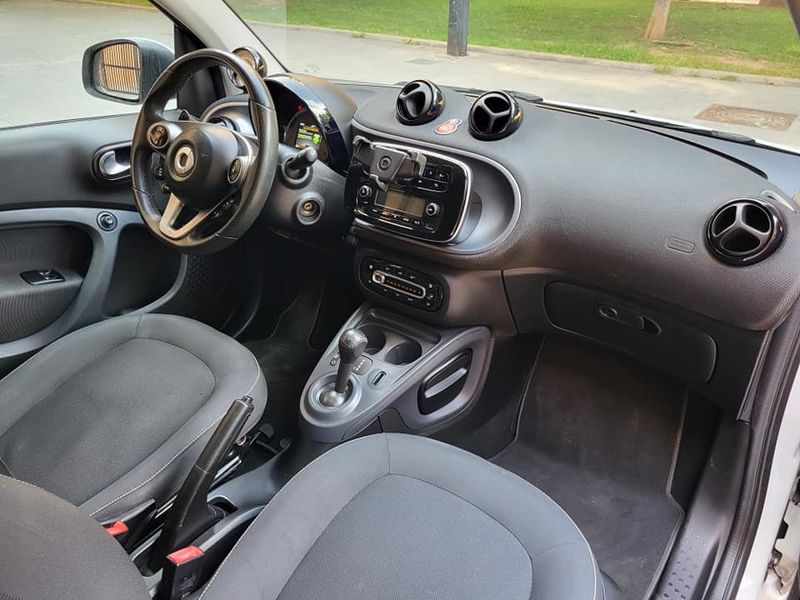 Smart Fortwo coupé • 2016 • 59,000 km 3