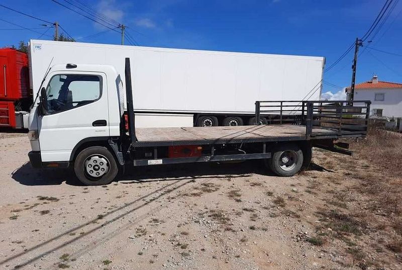 Mitsubishi Fuso canter • 2014 • 162,000 km 4