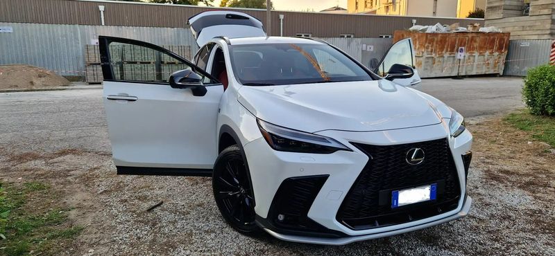 Lexus NX • 2022 • 30,000 km 8