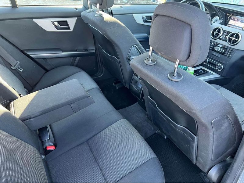 Mercedes-Benz GLK • 2013 • 129,900 km 4