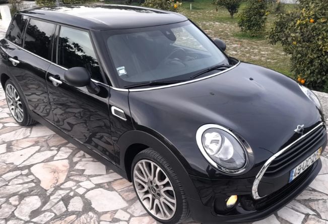 MINI Cooper D Clubman • 2018 • 216,000 km 4