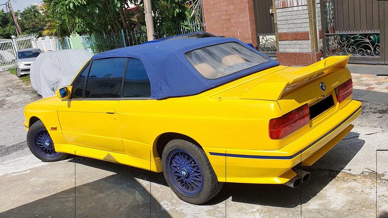 BMW M3 • 1989 • 158,481 km 10