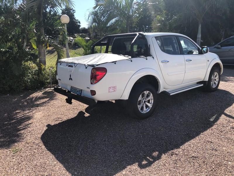 Mitsubishi L200 Pick up • 2014 • 155,000 km 2