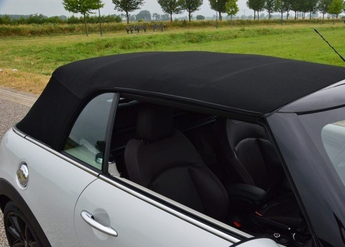 MINI Cooper S • 2016 • 93,900 km 2