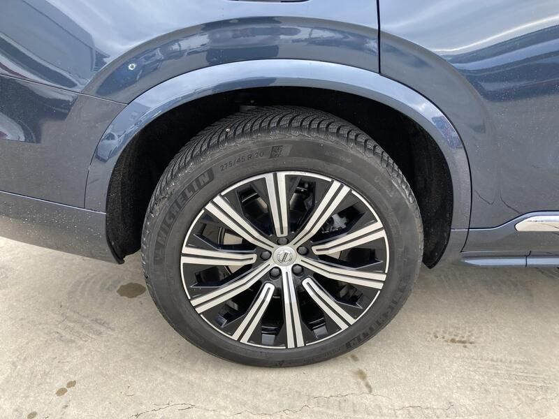 Volvo XC90 • 2022 • 82,563 km 11