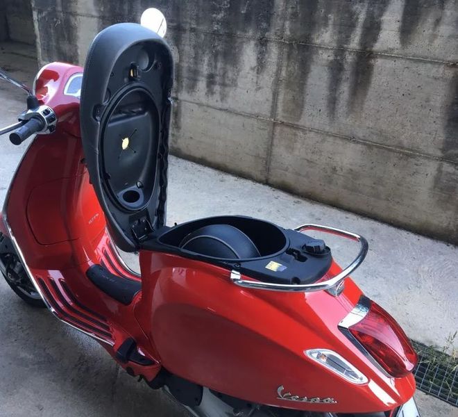 Vespa primavera 125 abs • 2018 • 2,812 km 2