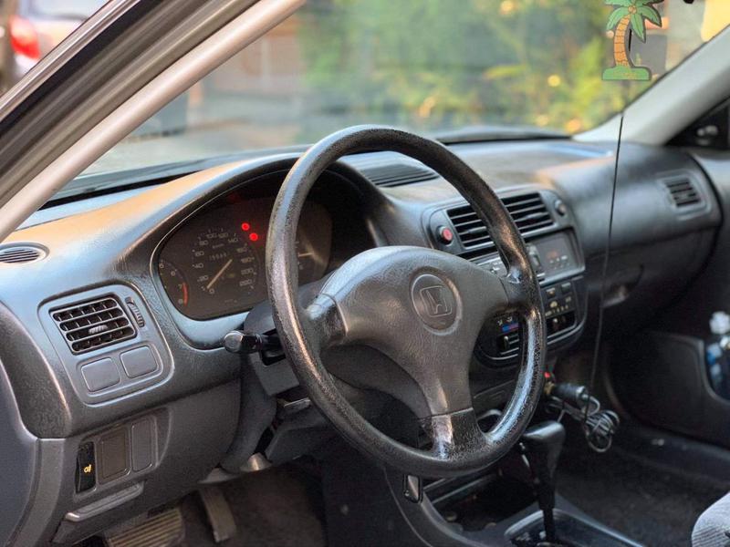 Honda Civic • 1999 • 250,000 km 16