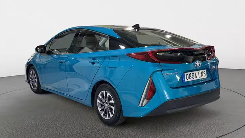 Toyota Prius • 2021 • 72,559 km 2